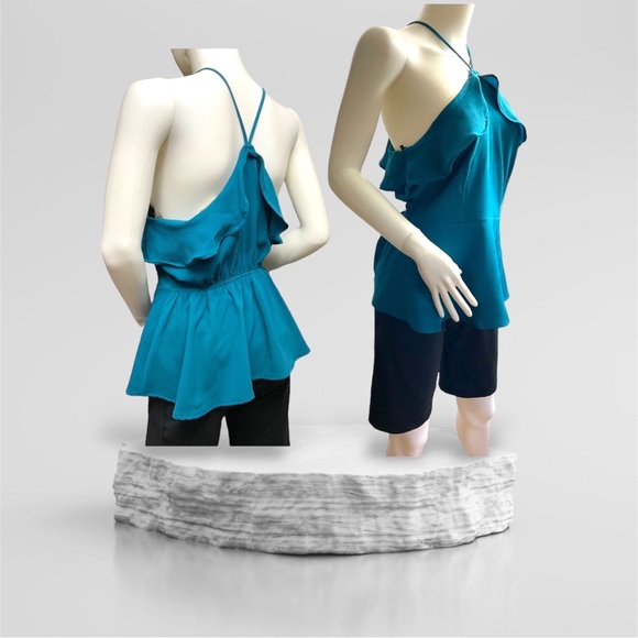 Blouse 👚 - Picture 1 of 11